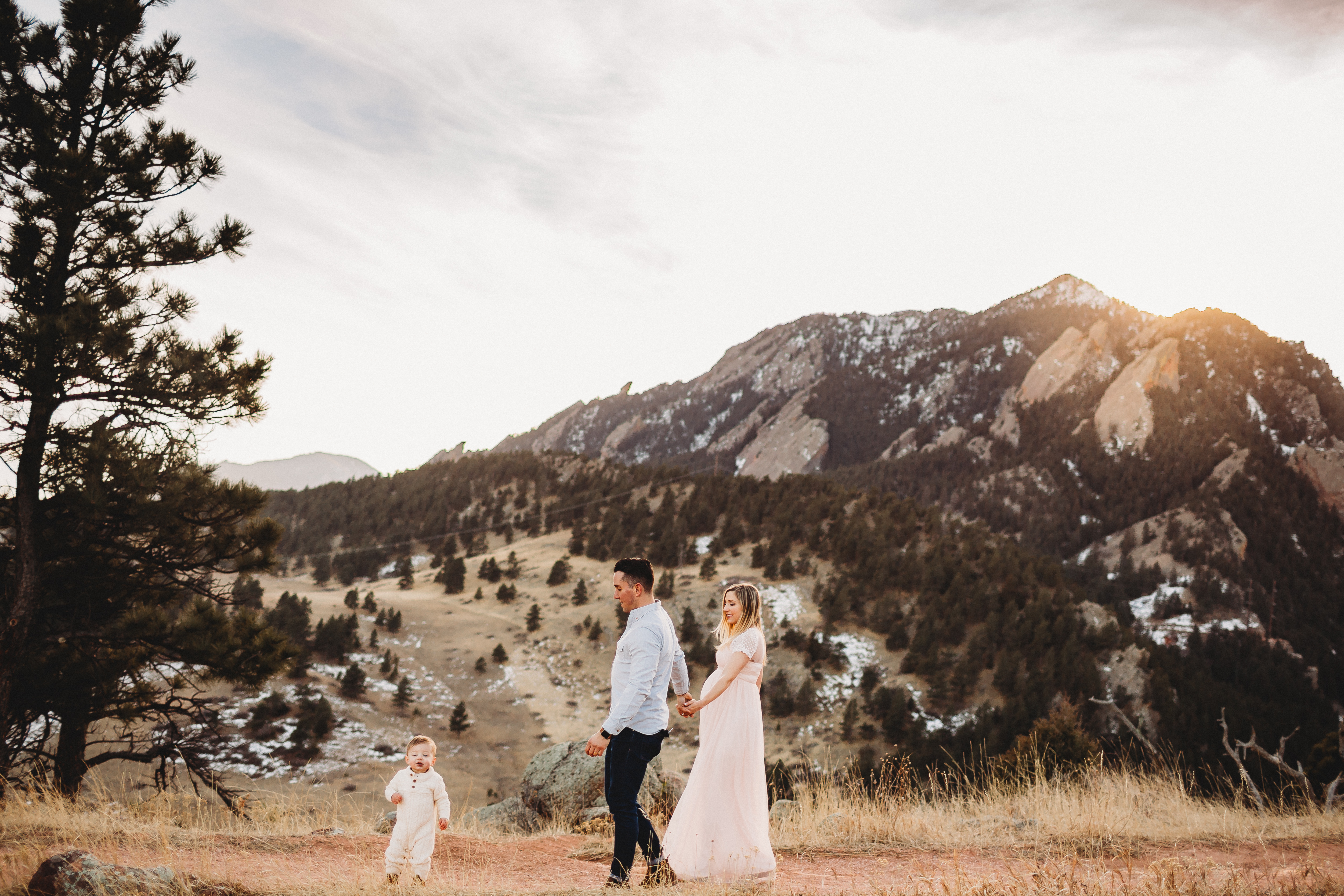 boulder Colorado maternity session with toddler